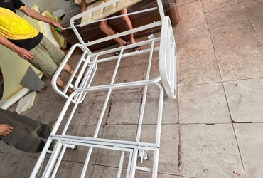 Đơn vị chuyên nhận gia công bàn ghế sắt giá rẻ