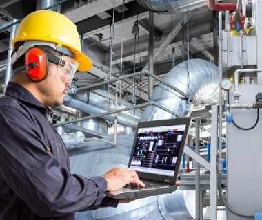 Các biện pháp an toàn và bảo vệ cho những người làm việc với máy uốn ống