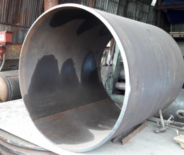 Kỹ thuật uốn ống kim loại chính xác độ thẩm mỹ cao