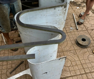 chuyen-gia-cong-uon-ong-cnc-2