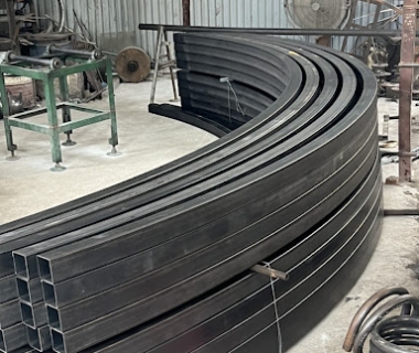 chuyen-gia-cong-uon-ong-cnc-3